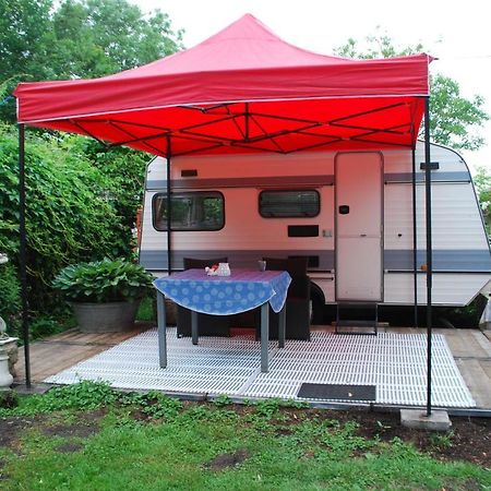 Ottoland B&B Oeland Caravan "Juf Jansen" المظهر الخارجي الصورة